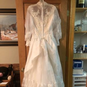 White Wedding Dress size 7